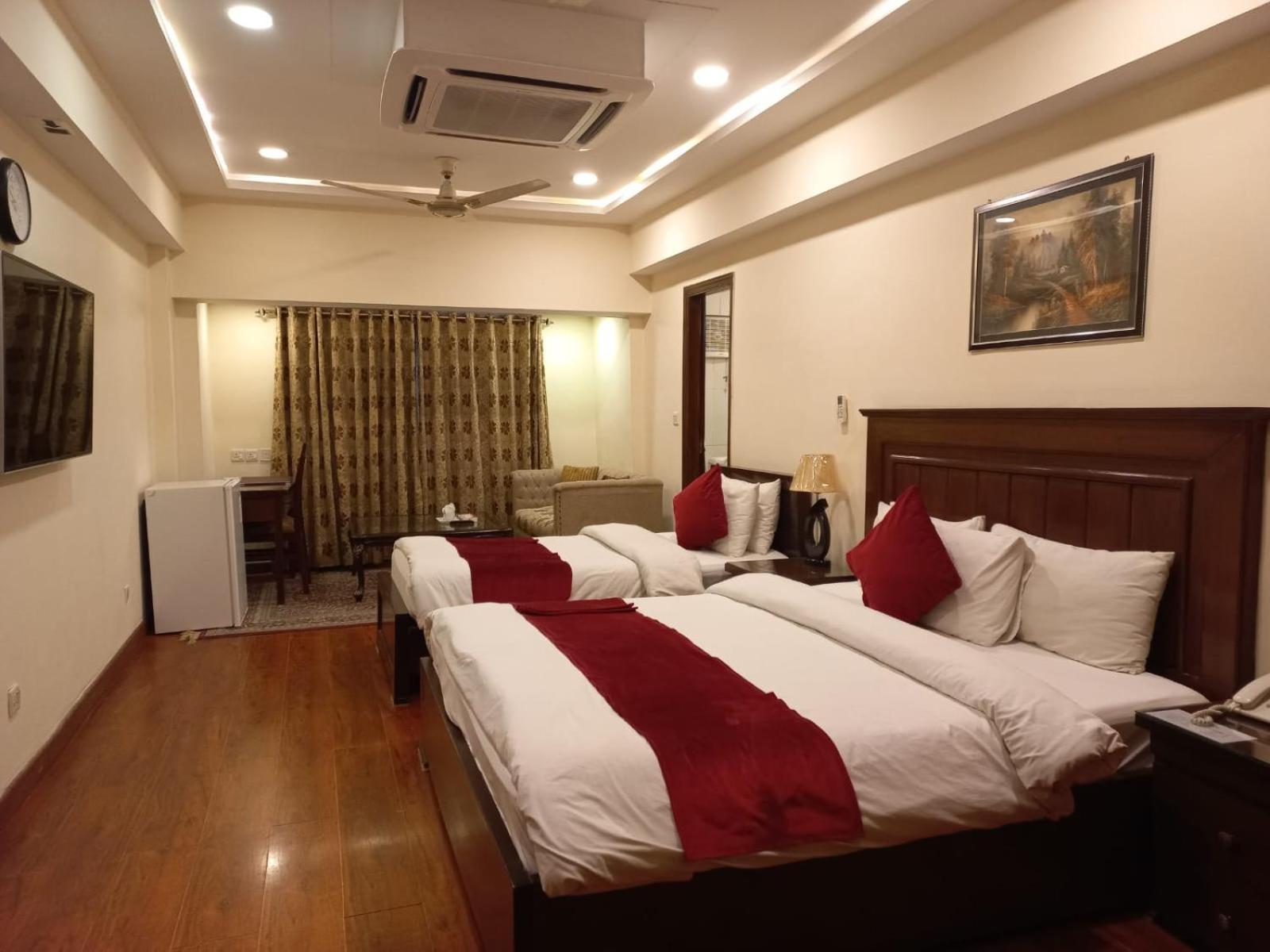 Diplomat Hotel Islamabad Zewnętrze zdjęcie