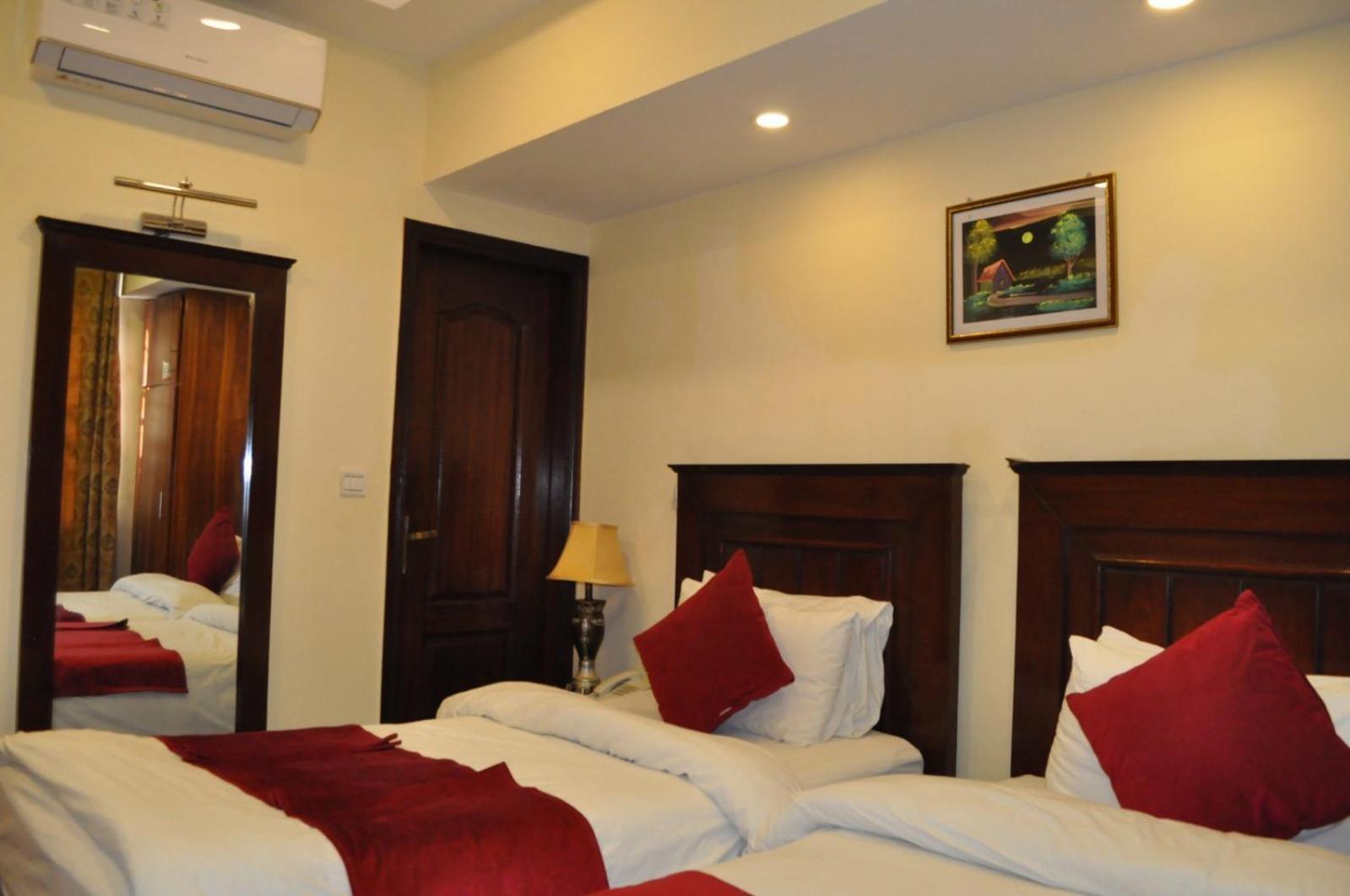 Diplomat Hotel Islamabad Zewnętrze zdjęcie