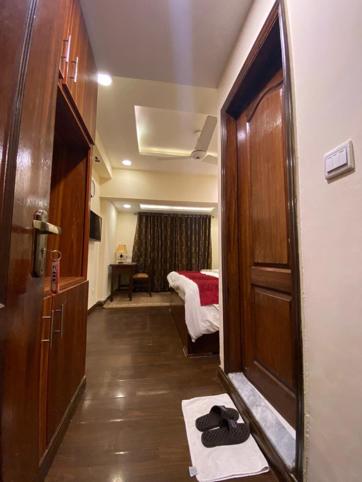 Diplomat Hotel Islamabad Zewnętrze zdjęcie