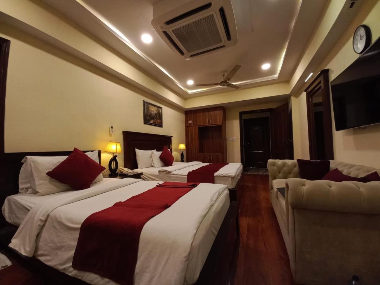 Diplomat Hotel Islamabad Zewnętrze zdjęcie