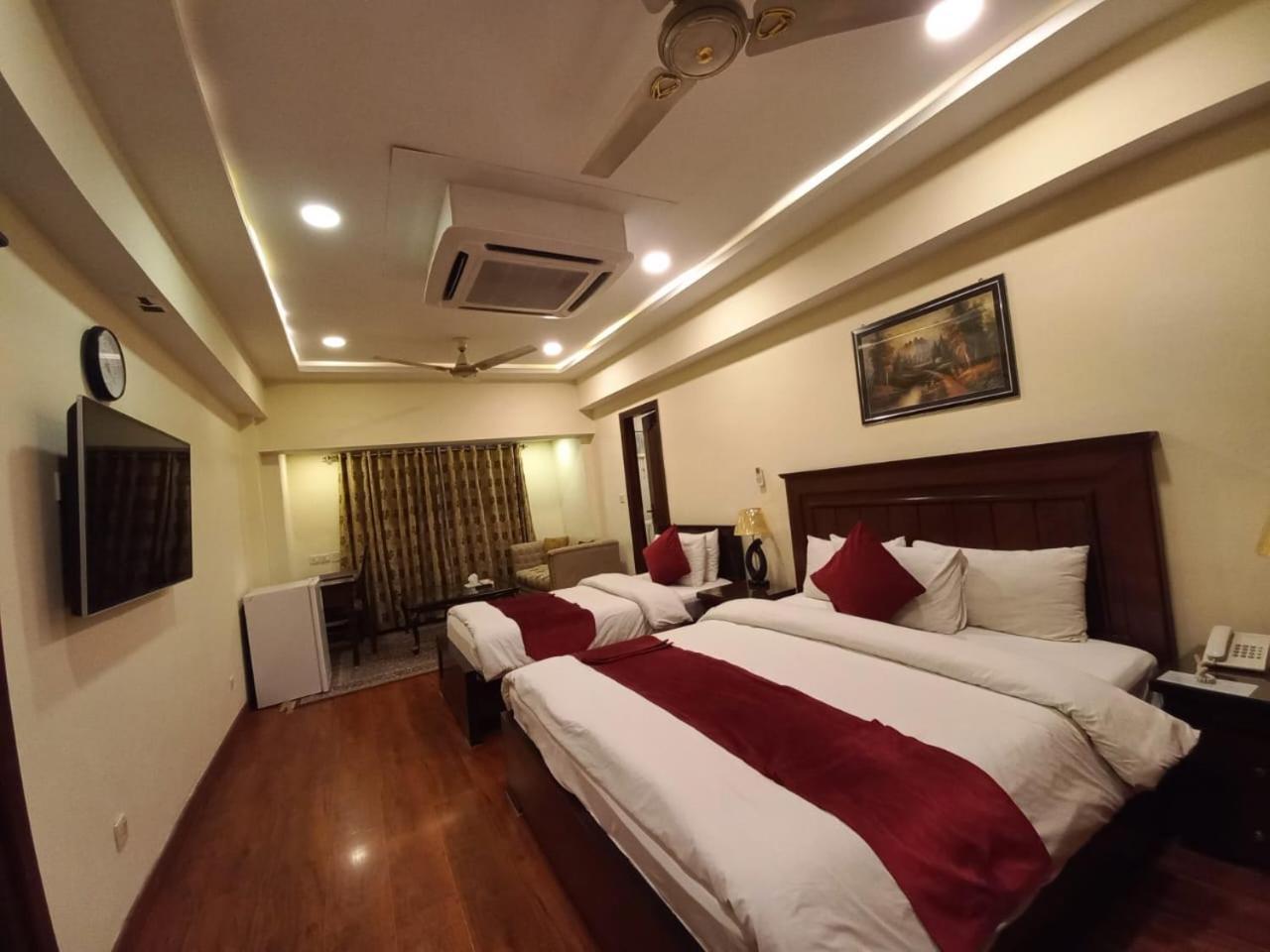 Diplomat Hotel Islamabad Zewnętrze zdjęcie