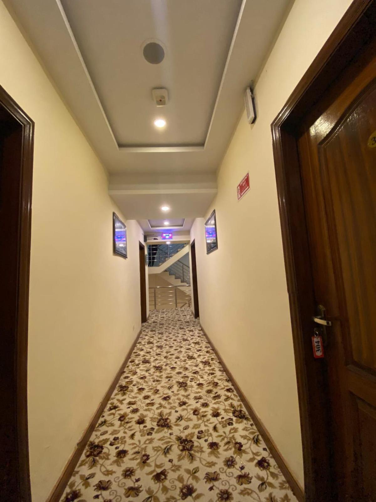 Diplomat Hotel Islamabad Zewnętrze zdjęcie